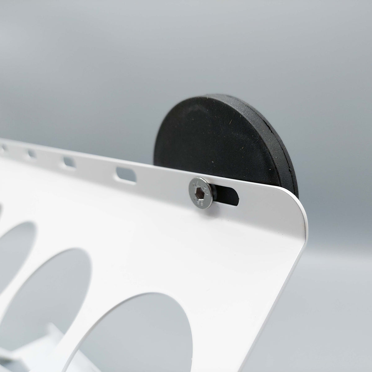TradeTidy Magnet Kit for TradeTidy Holders - fixings for the TradeTidy van storage system (view 2)